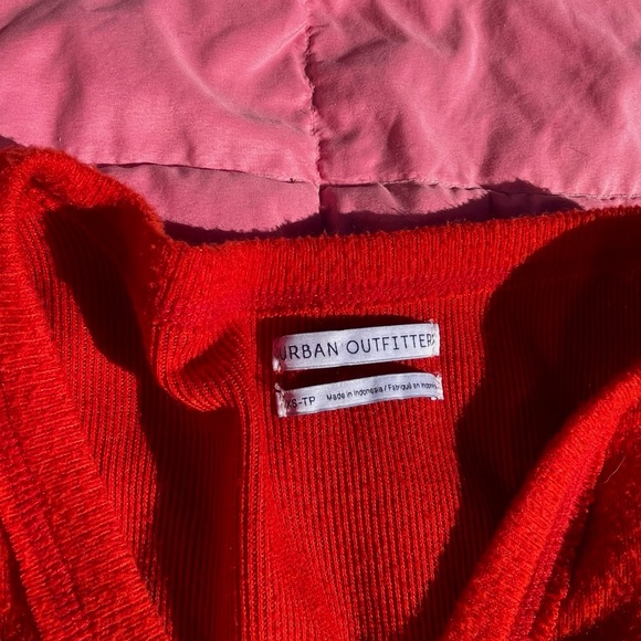 Urban Outfitters red sweater - Picture 3 of 3